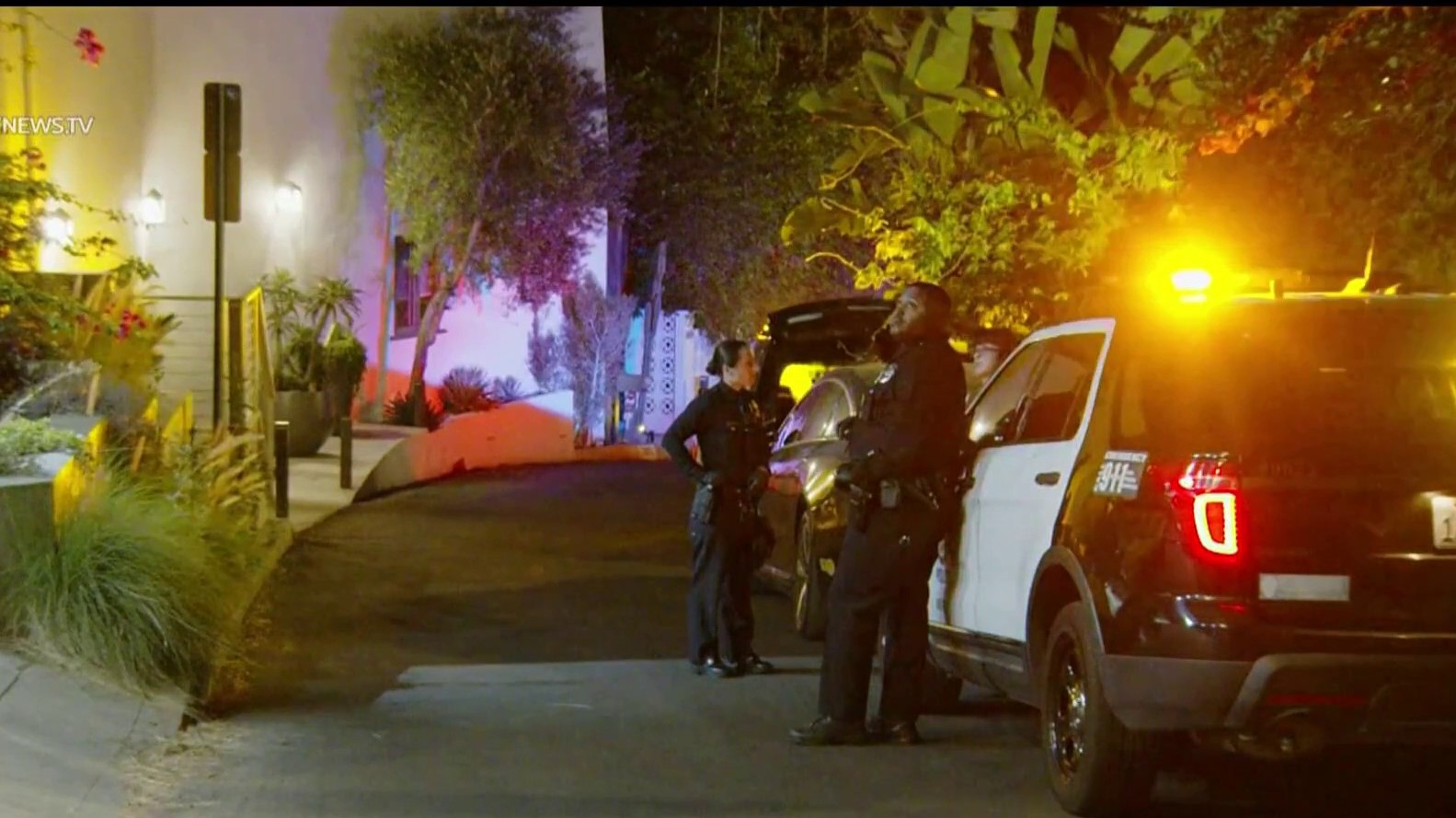 Homeowner Shoots Intruder At Hollywood Hills Home, Police Say – NBC Los ...