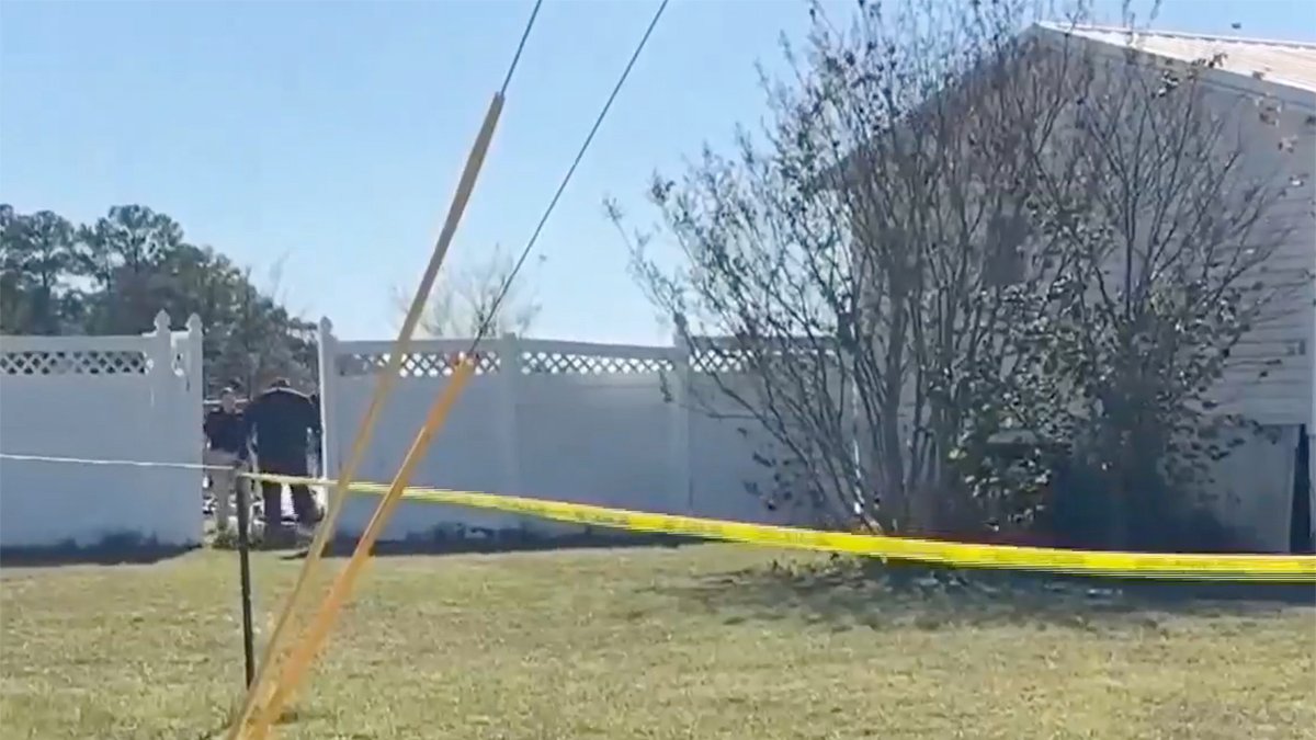 New Alabama homeowner discovers body in freezer on property – NBC Los Angeles - Vimarsana News