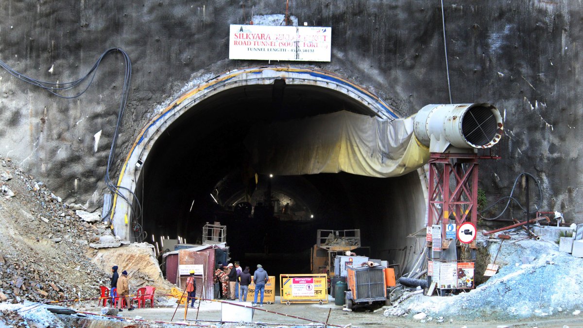 New drill bores deeper into tunnel rubble in India to help workers – NBC Los Angeles - Vimarsana News