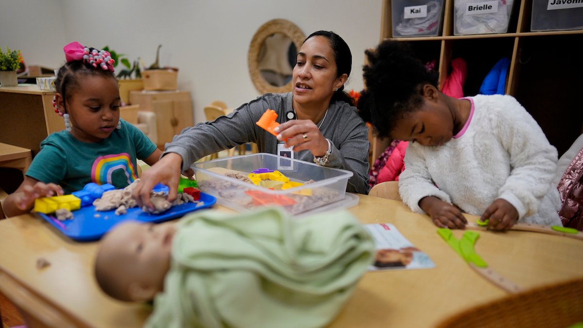 Biden's plan would raise salaries for Head Start teachers but could leave fewer spots for kids – NBC Los Angeles - Vimarsana News