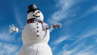 Sun, cinema, and ‘snow': Find the holiday spirit on the Warner Bros. Studio Tour