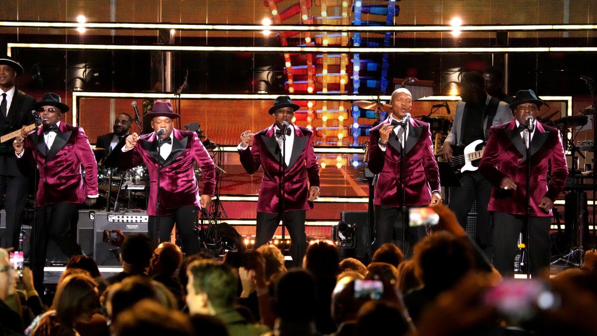 New Edition announces Las Vegas residency – NBC Los Angeles - Vimarsana News