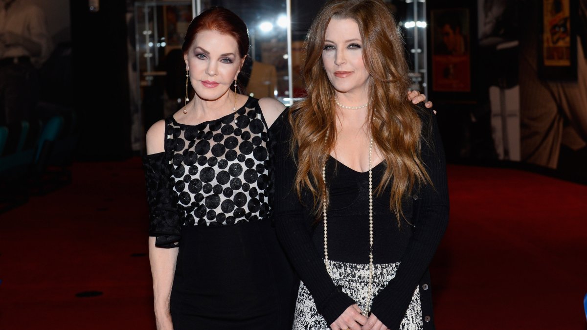 Priscilla Presley tears up talking about Lisa Marie's death – NBC Los Angeles - Vimarsana News