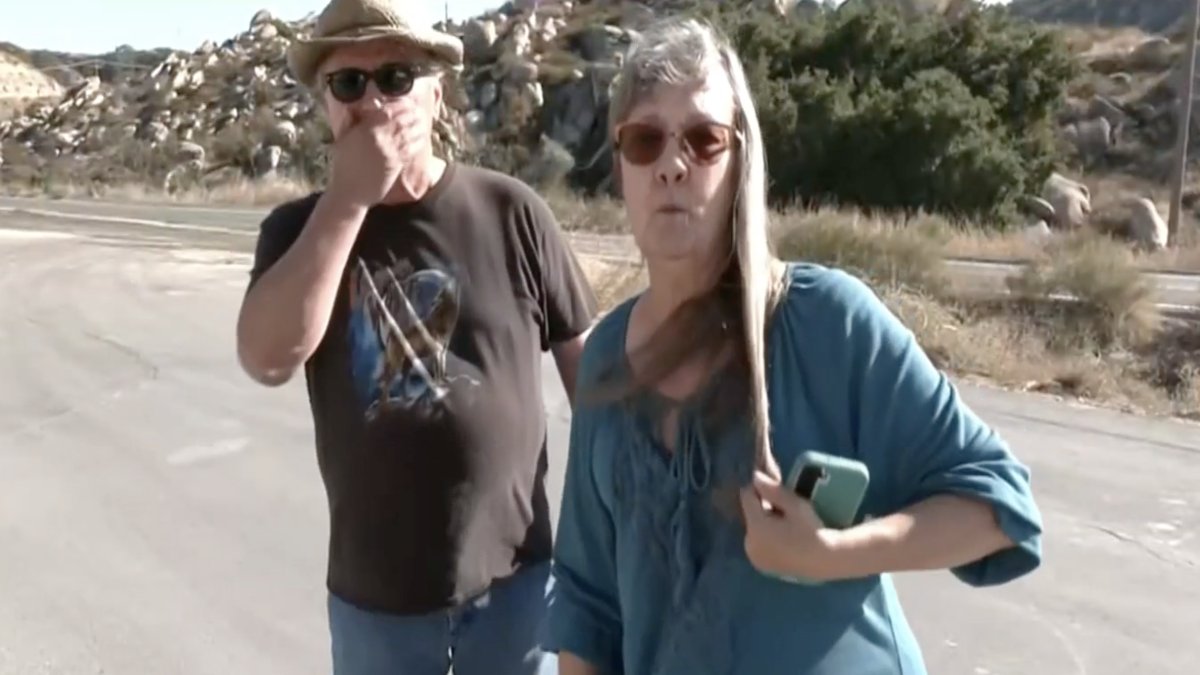 Couple hopes to find daughter's urn in rubble of home destroyed in Highland Fire - Vimarsana News