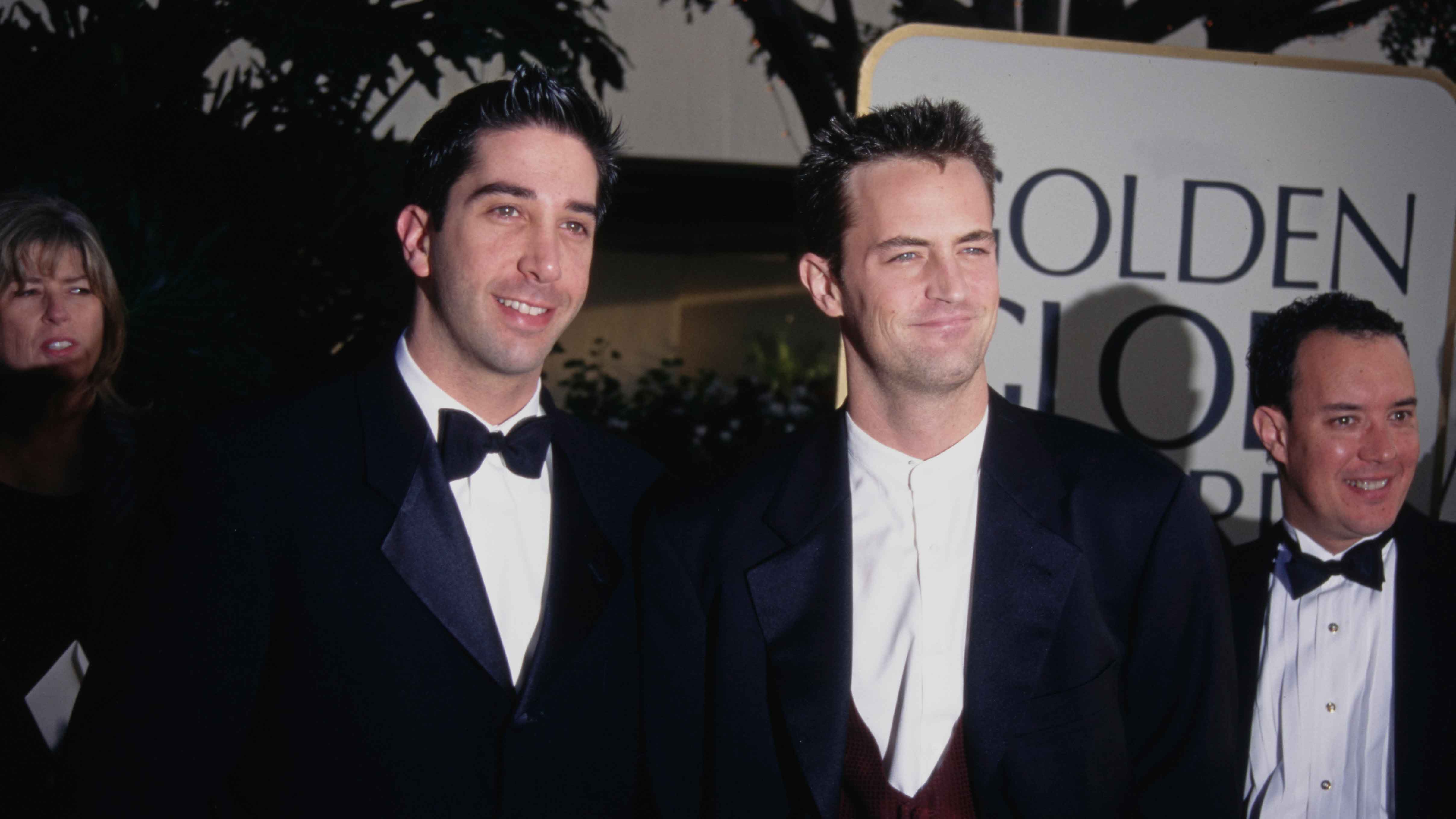David Schwimmer shares photo from 'favorite' 'Friends' moment in Matthew Perry tribute – NBC Los Angeles