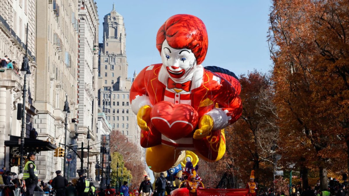 Here are the 3 top risks facing McDonald's heading into 2024 - Vimarsana News