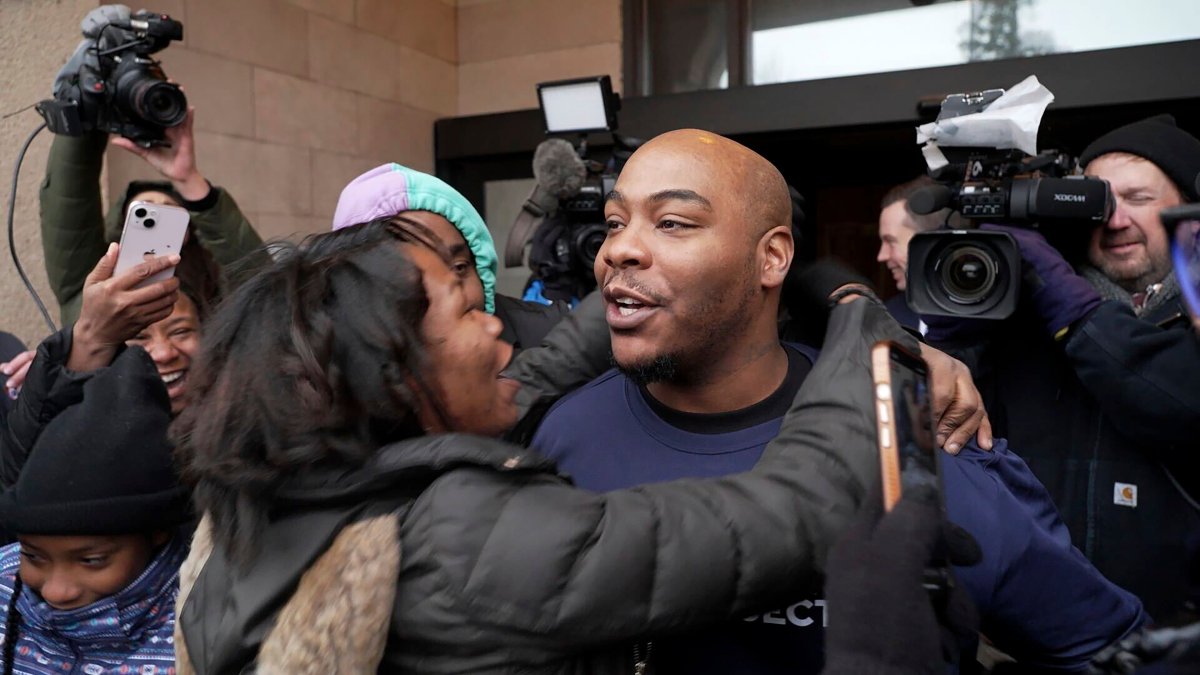 Minnesota man sent to prison as a teen released from jail after judge throws out conviction – NBC Los Angeles - Vimarsana News