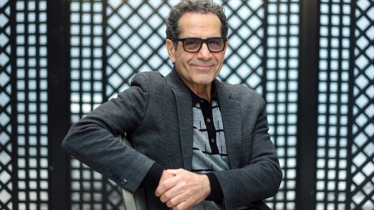 Tony Shalhoub returns in 'Mr. Monk's Last Case' – NBC Los Angeles - Vimarsana News