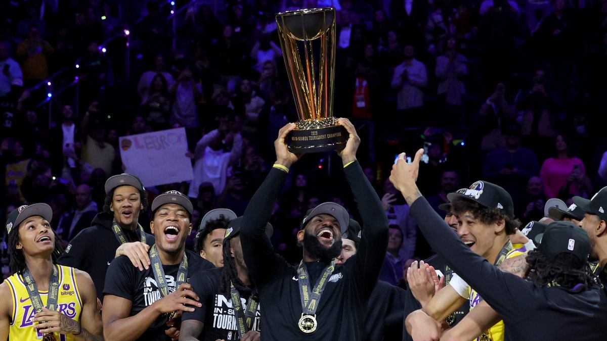 Lakers to hang ‘unique’ NBA In-Season Tournament title banner – NBC Los ...
