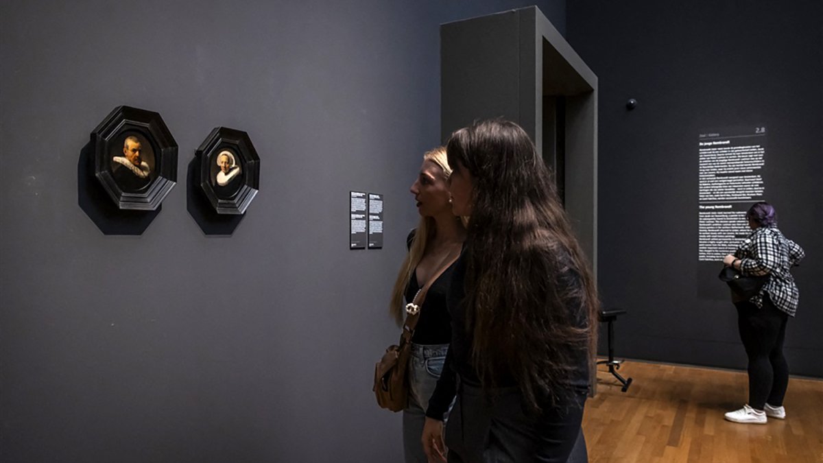 Rembrandt portraits that were privately held for nearly 200 years go on display – NBC Los Angeles - Vimarsana News