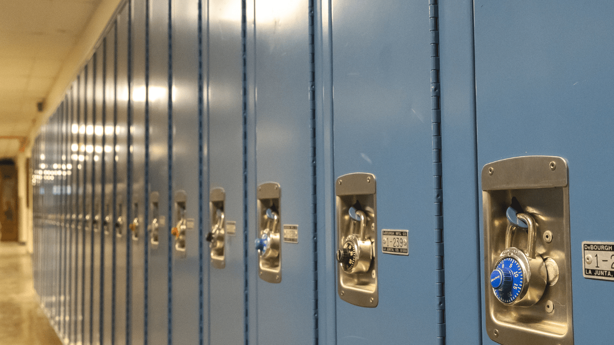 Indiana school moves to 4-day school week, first in state to do so – NBC Los Angeles - Vimarsana News