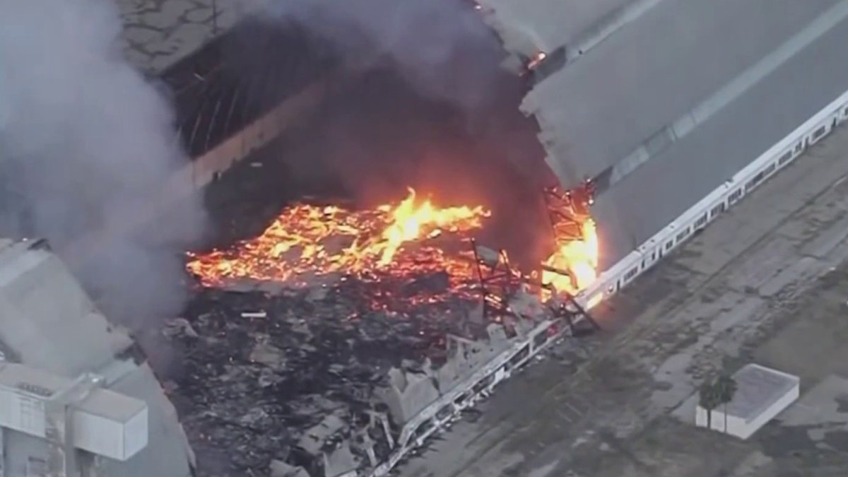 What are the next steps after Tustin hangar fire? – NBC Los Angeles - Vimarsana News