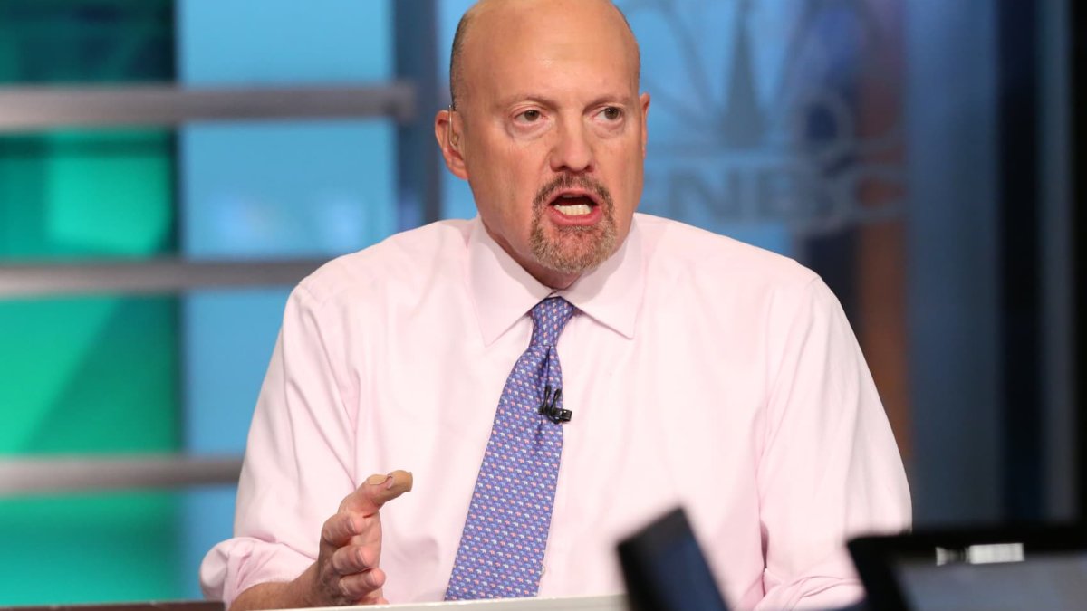 Jim Cramer says to look for 'sleeper' stocks as hot names retreat – NBC Los Angeles - Vimarsana News