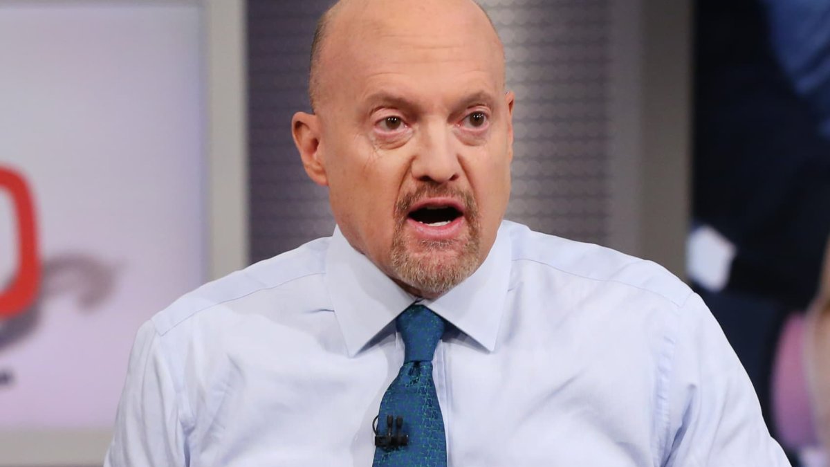 Jim Cramer says Costco is a buy, Lululemon is a wait-and-see