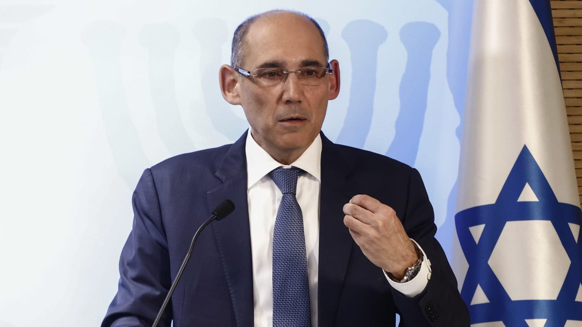Israel's ban on Palestinian workers is causing supply shocks to its economy: Central bank governor - Vimarsana News
