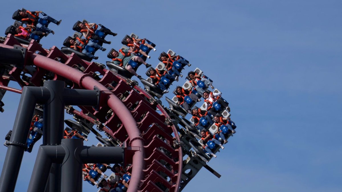 Six Flags' future in a world of Disney, Universal dominated theme parks – NBC Los Angeles - Vimarsana News