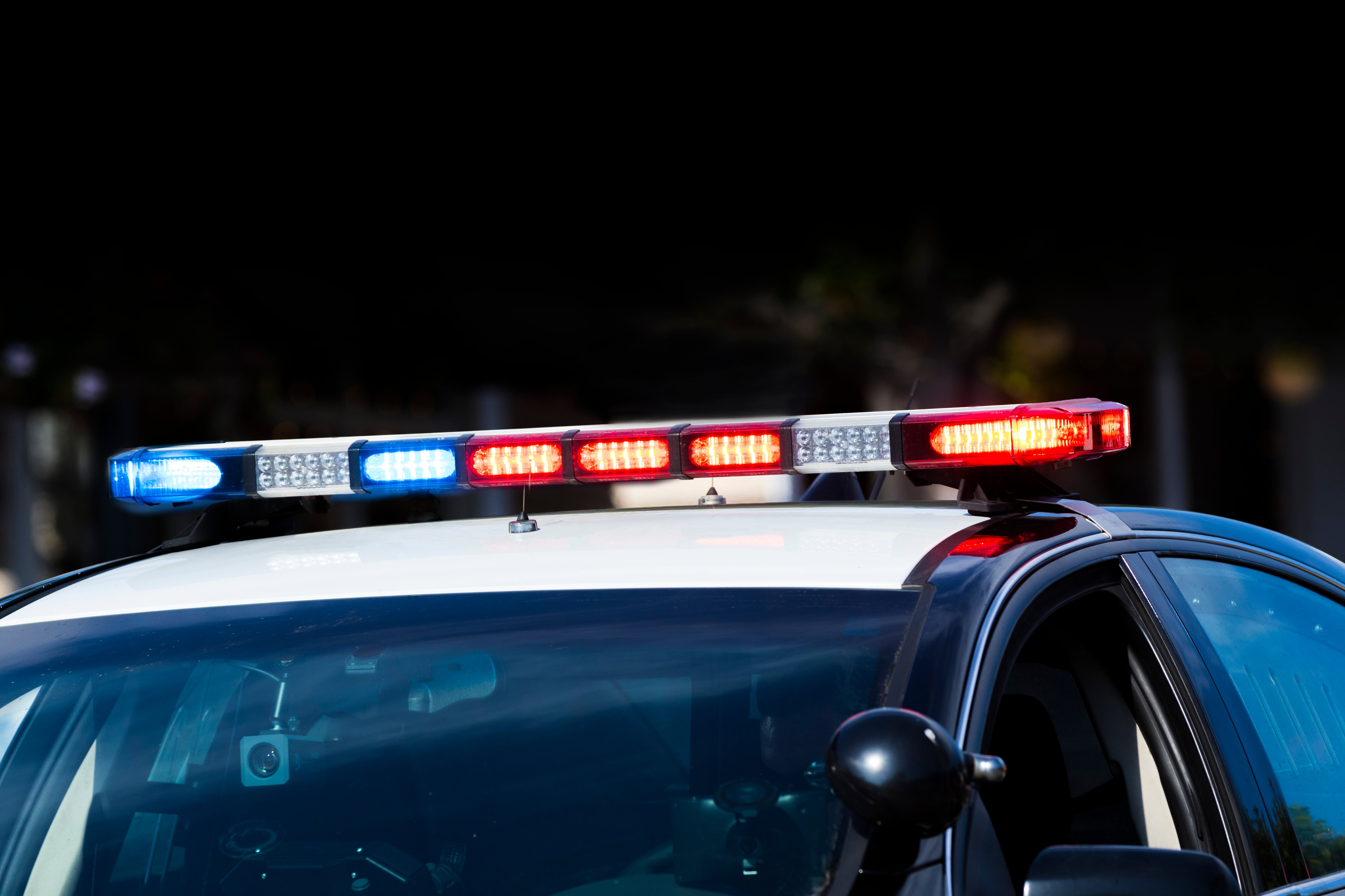 Minneapolis police officer killed in mass shooting – NBC Los Angeles - Vimarsana News