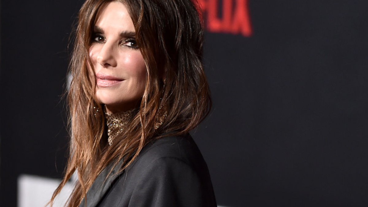 Sandra Bullock spreads late partner Bryan Randall's ashes in Wyoming – NBC Los Angeles - Vimarsana News