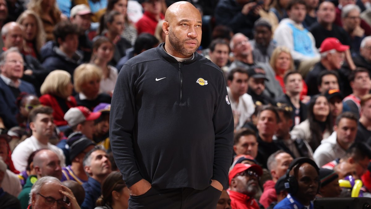 Deepening disconnect between Lakers players and Darvin Ham report says  NBC Southern California