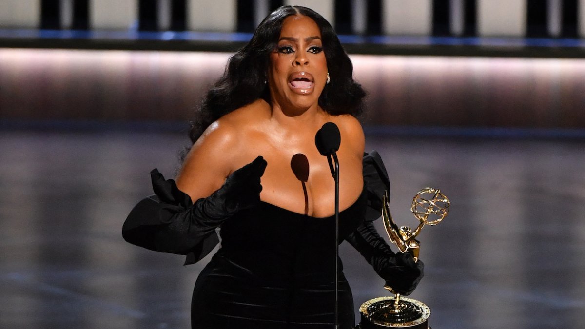 Niecy Nash thanks herself in powerful Emmys acceptance speech – NBC Los Angeles - Vimarsana News