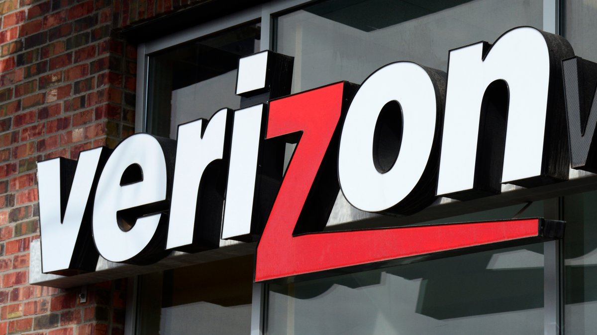 National Verizon outage impacts hundreds of consumers in Los Angeles