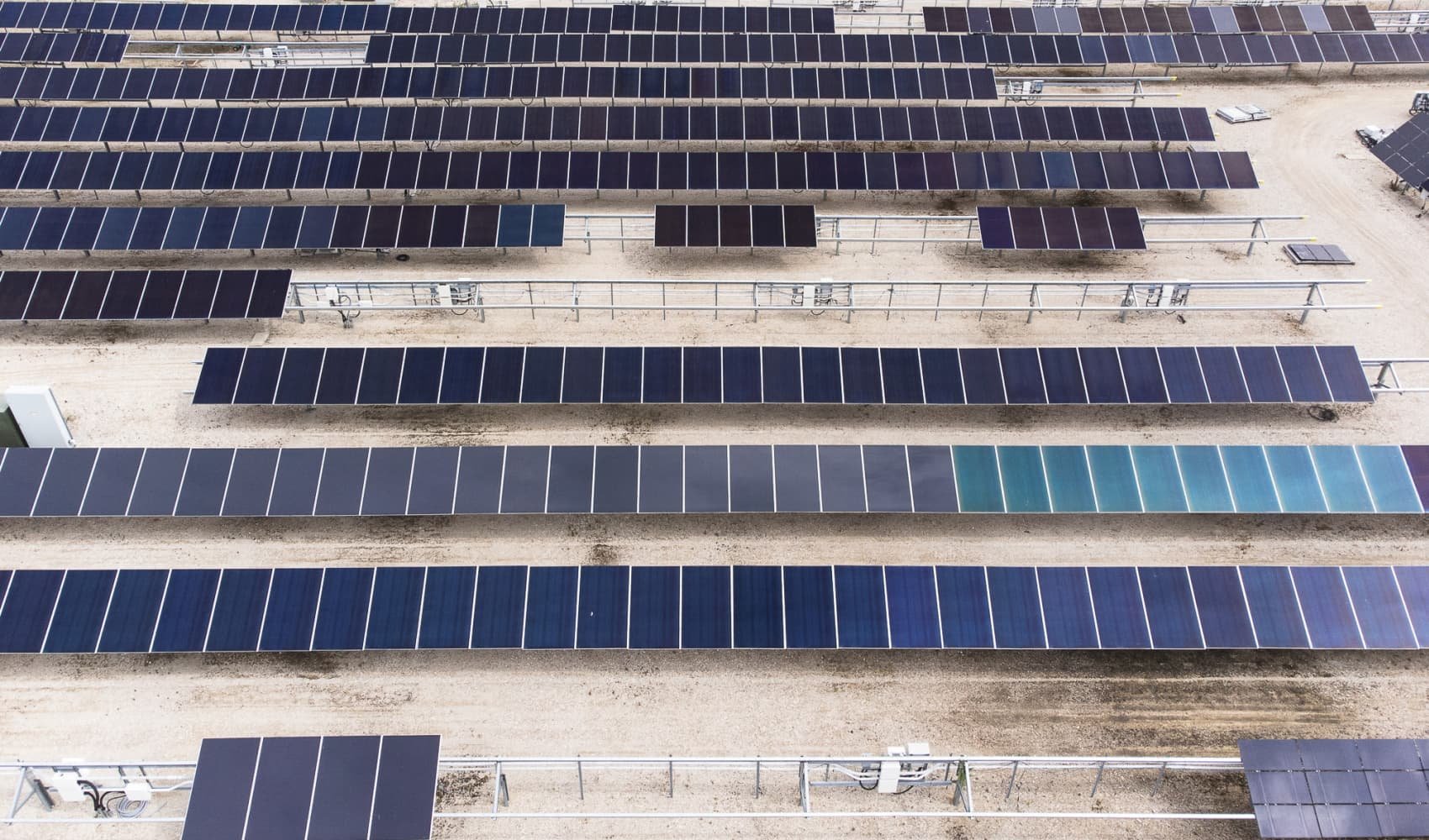First Solar jumps on strong quarter, record backlog in rare bright spot for beaten-down renewable sector - Vimarsana News