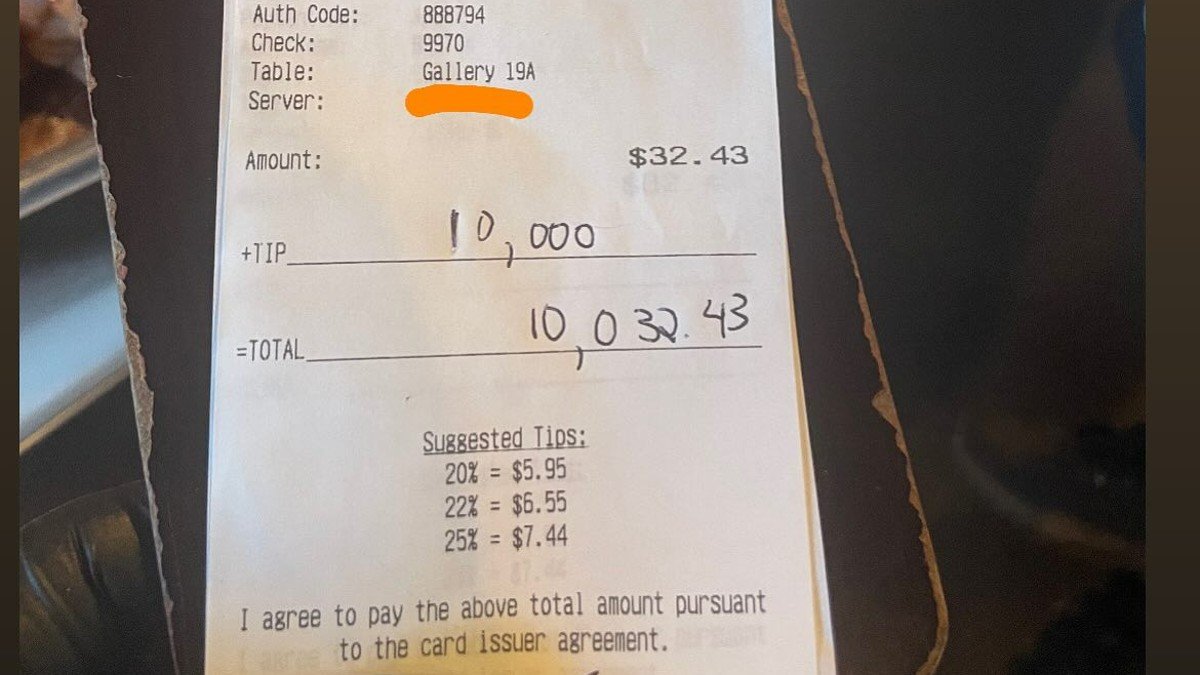 Customer leaves $10K tip on $32 bill at Michigan restaurant – NBC Los Angeles - Vimarsana News