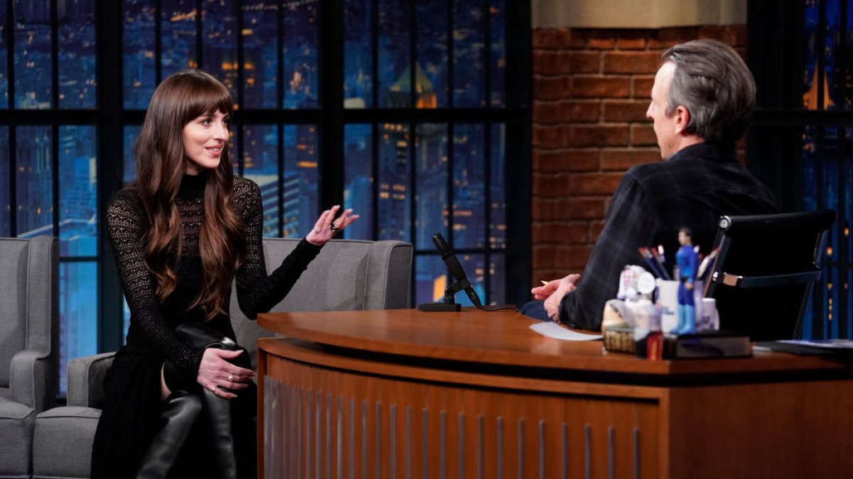 Dakota Johnson calls filming 'The Office' 'the worst' – NBC Los Angeles - Vimarsana News