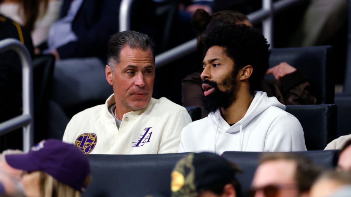 Spencer Dinwiddie signs with hometown Los Angeles Lakers after clearing waivers – NBC Los Angeles