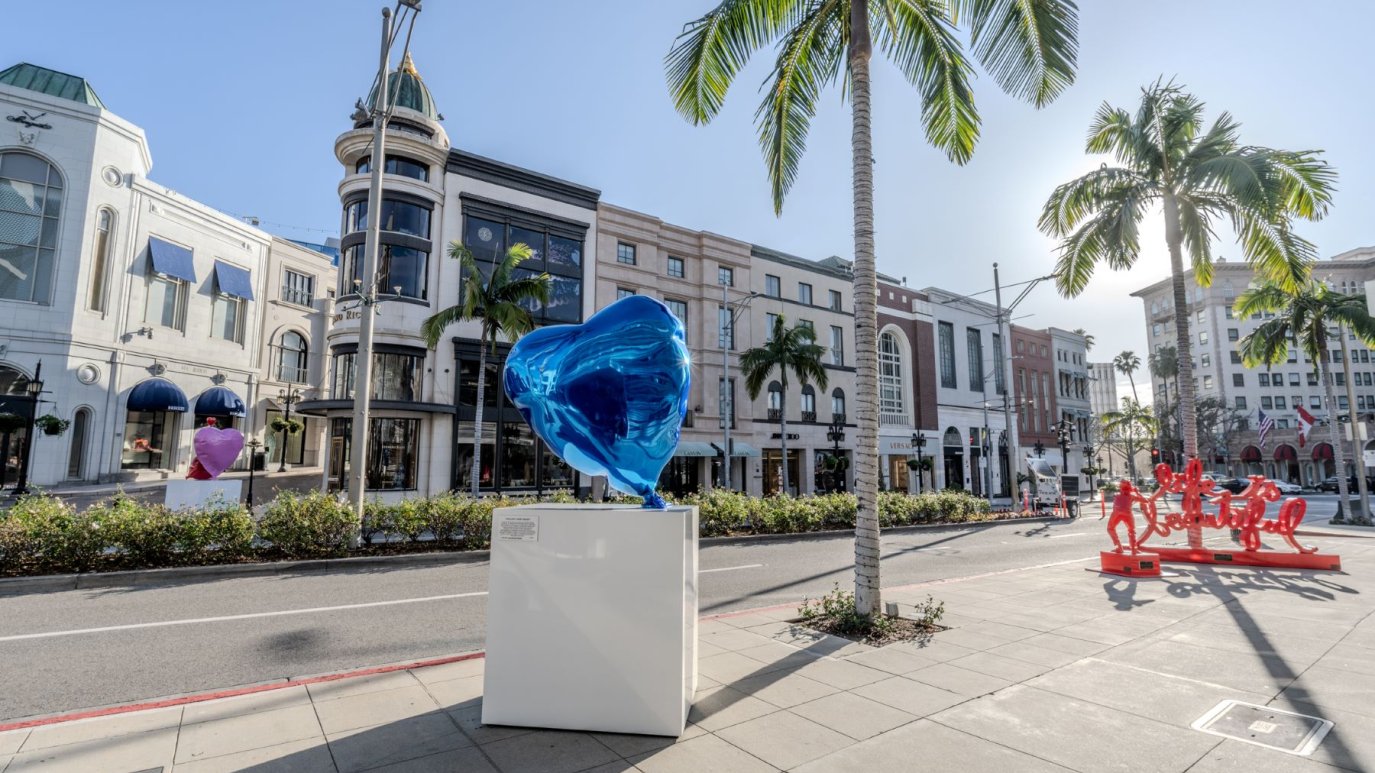 ‘Follow Your Heart’ to a new Rodeo Drive art installation – NBC Los Angeles