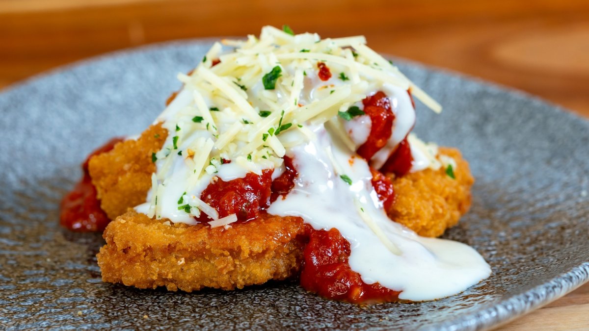 The Disney California Adventure Food & Wine Festival's big Foodie Guide has (yummily) arrived - Vimarsana News