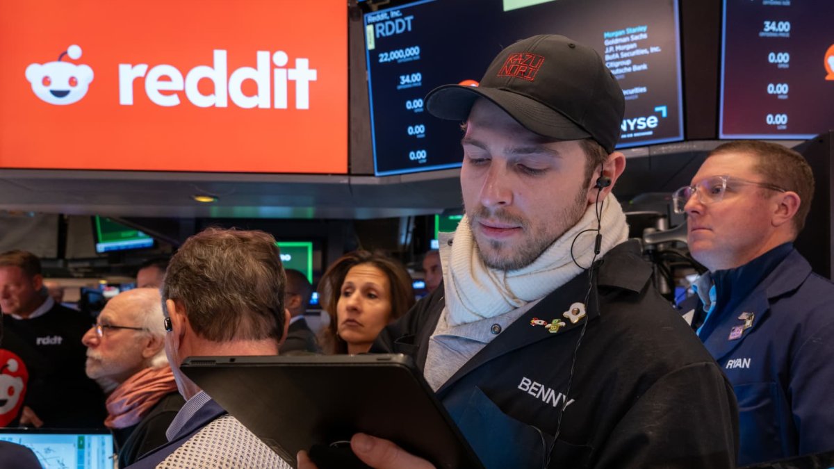 Reddit shares on a two-day tumble after post-IPO high - Vimarsana News