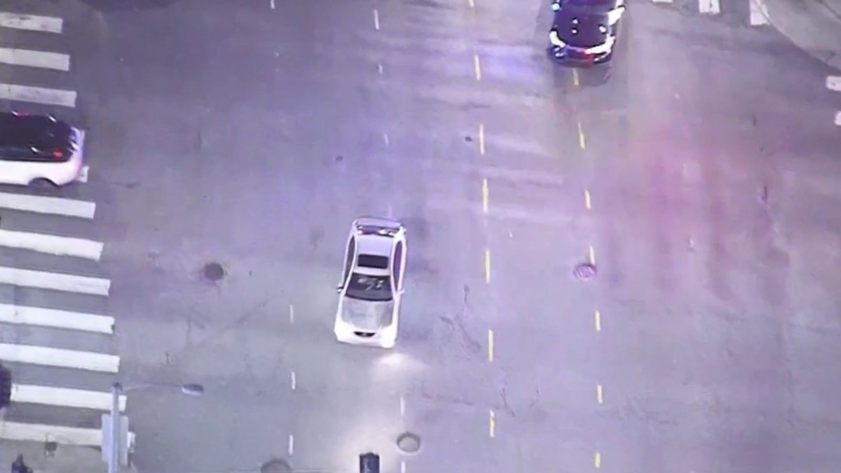 Reckless driver leads police on chase in LA area – NBC Los Angeles