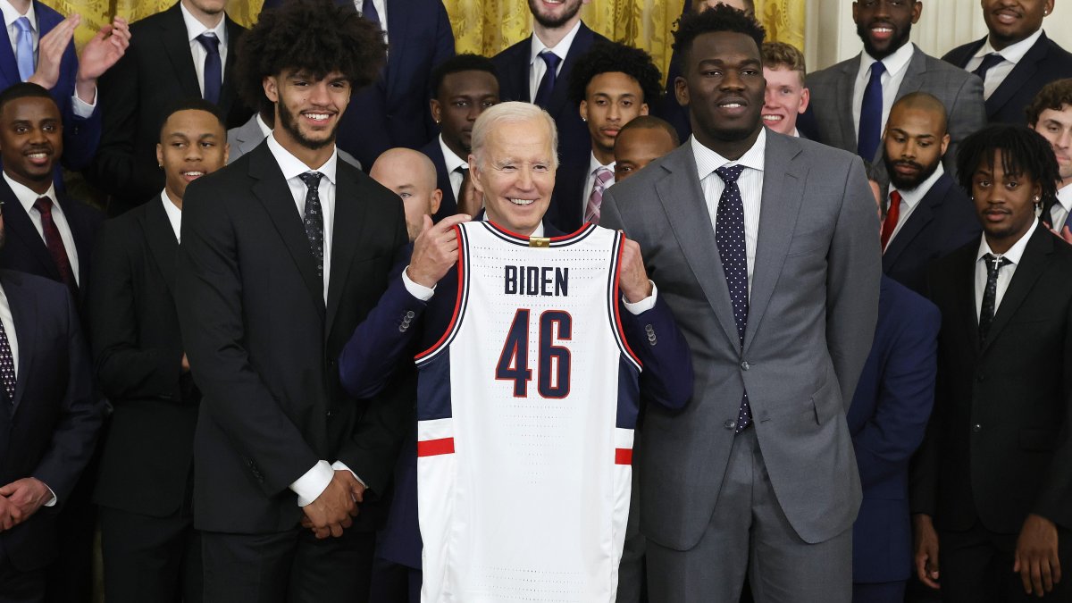 March Madness Joe Biden reveals his NCAA Tournament brackets NBC Los