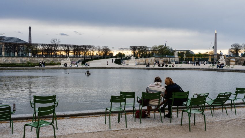 Paris Olympics flame to be installed near Louvre