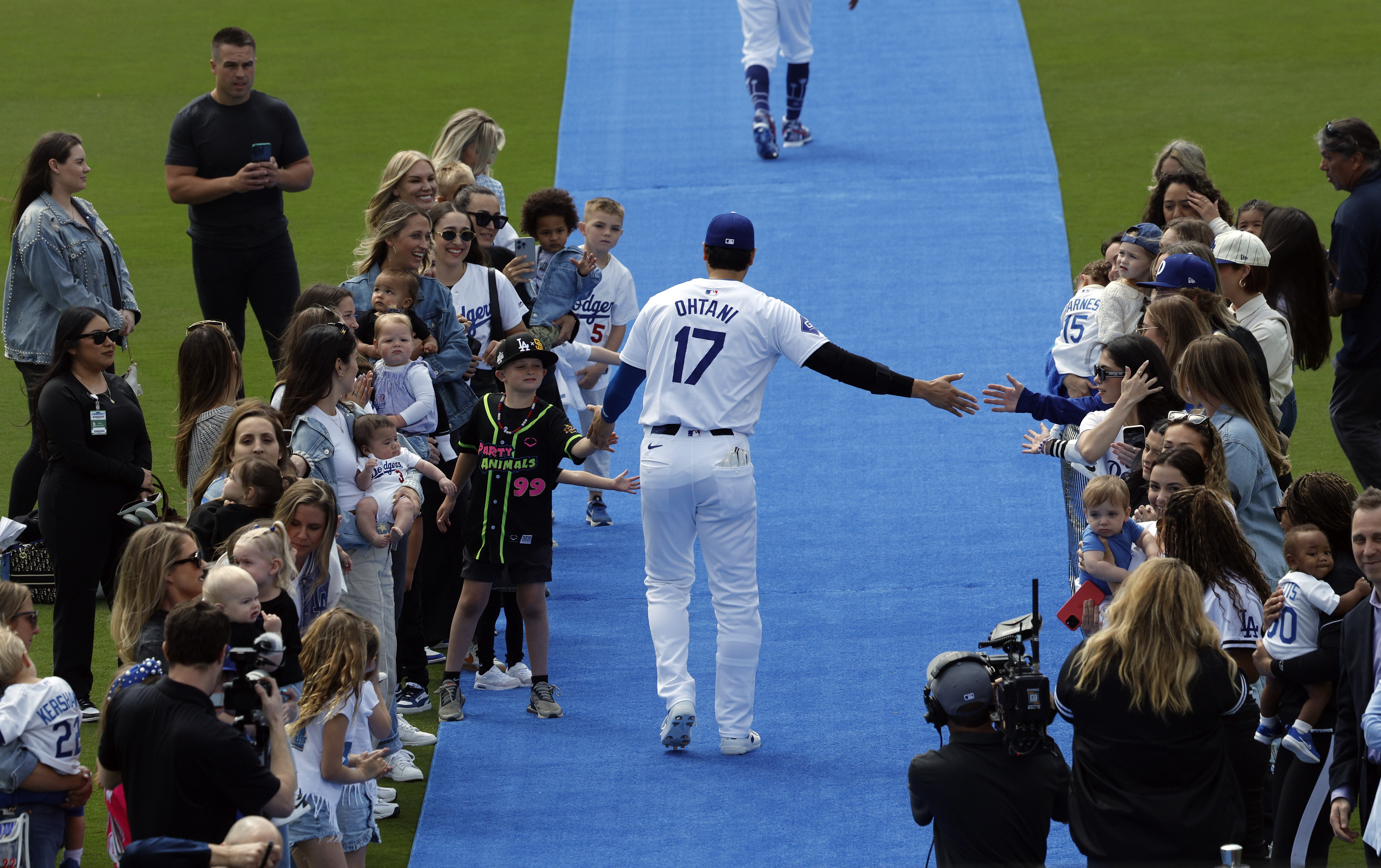 Scenes from the 2024 homeopener at Dodger Stadium NBC Los Angeles
