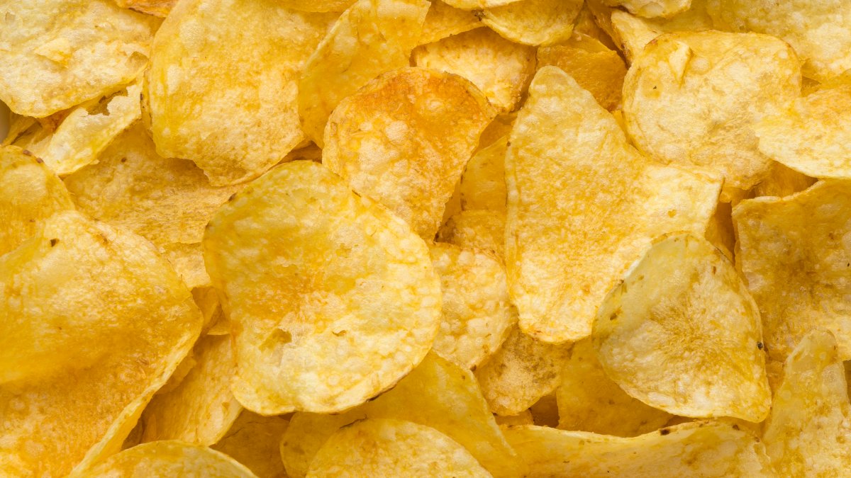 Beloved potato chips sold at restaurants, grocery stores recalled for potential salmonella