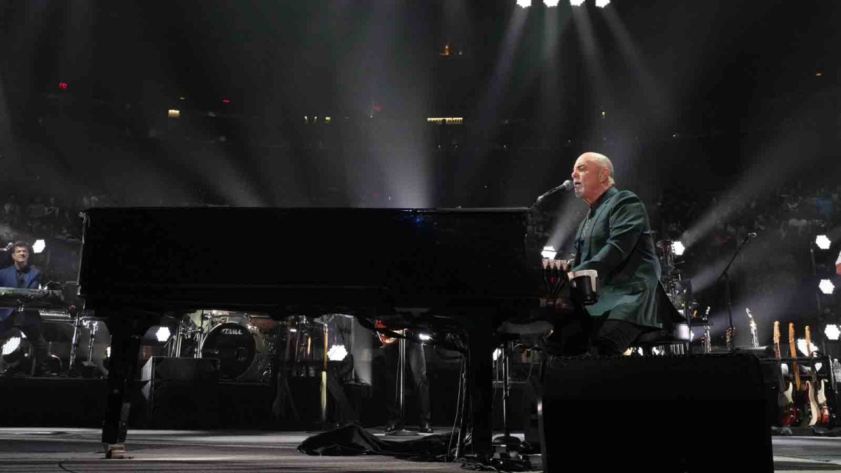 Billy Joel joined by Jerry Seinfeld for 100th MSG residency concert – NBC Los Angeles - Vimarsana News