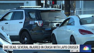 Pedestrian killed in multi-vehicle crash in Hollywood