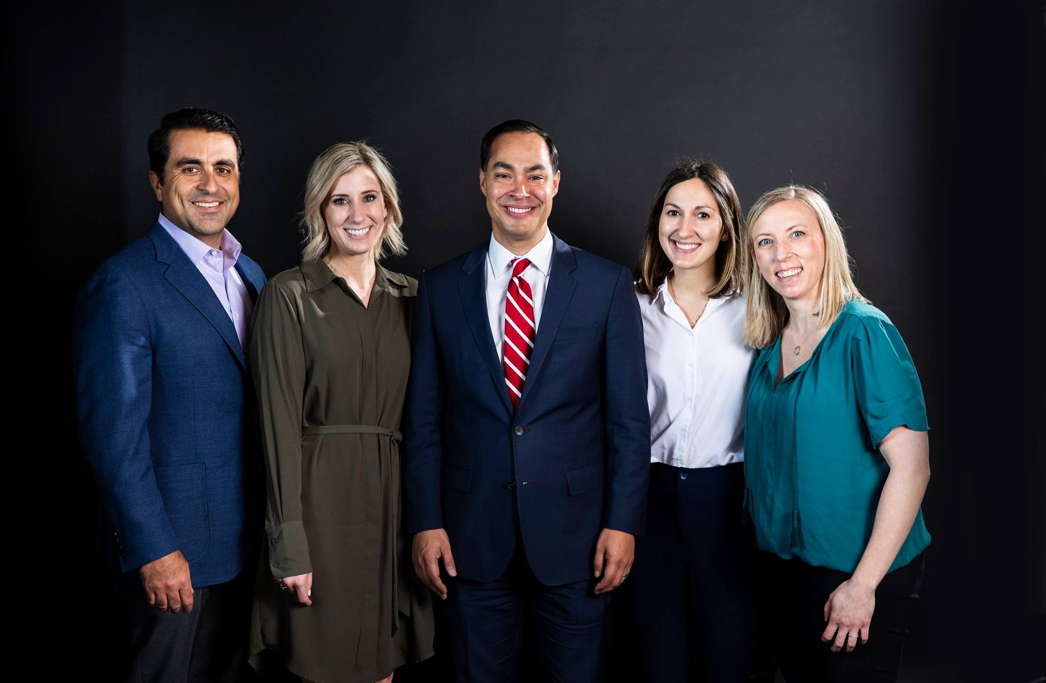 Meet the art school grad behind Hispanic Executive magazine NBC Los