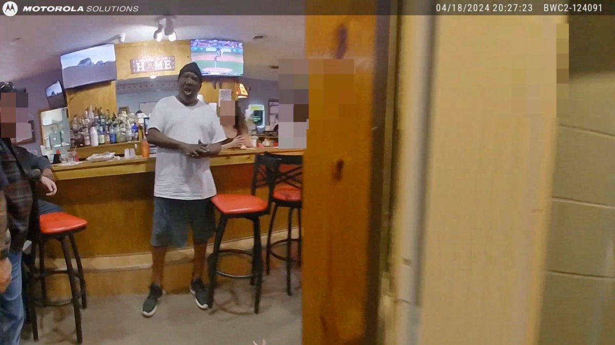 Body-cam footage shows police left man handcuffed, facedown on floor before he died – NBC Los Angeles - Vimarsana News