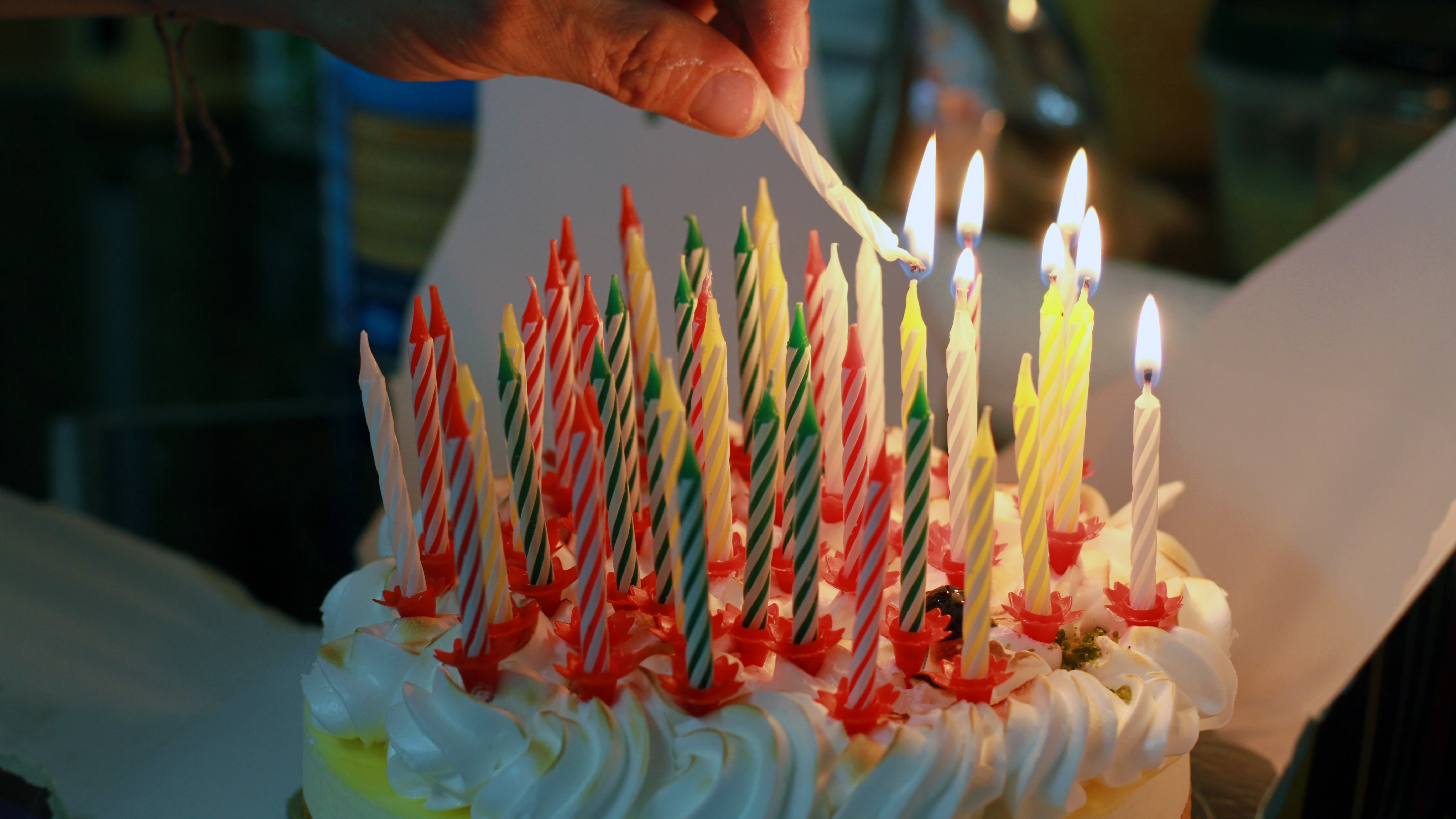 April 2024 birthdays: Where to get freebies and the best deals – NBC Los Angeles - Vimarsana News