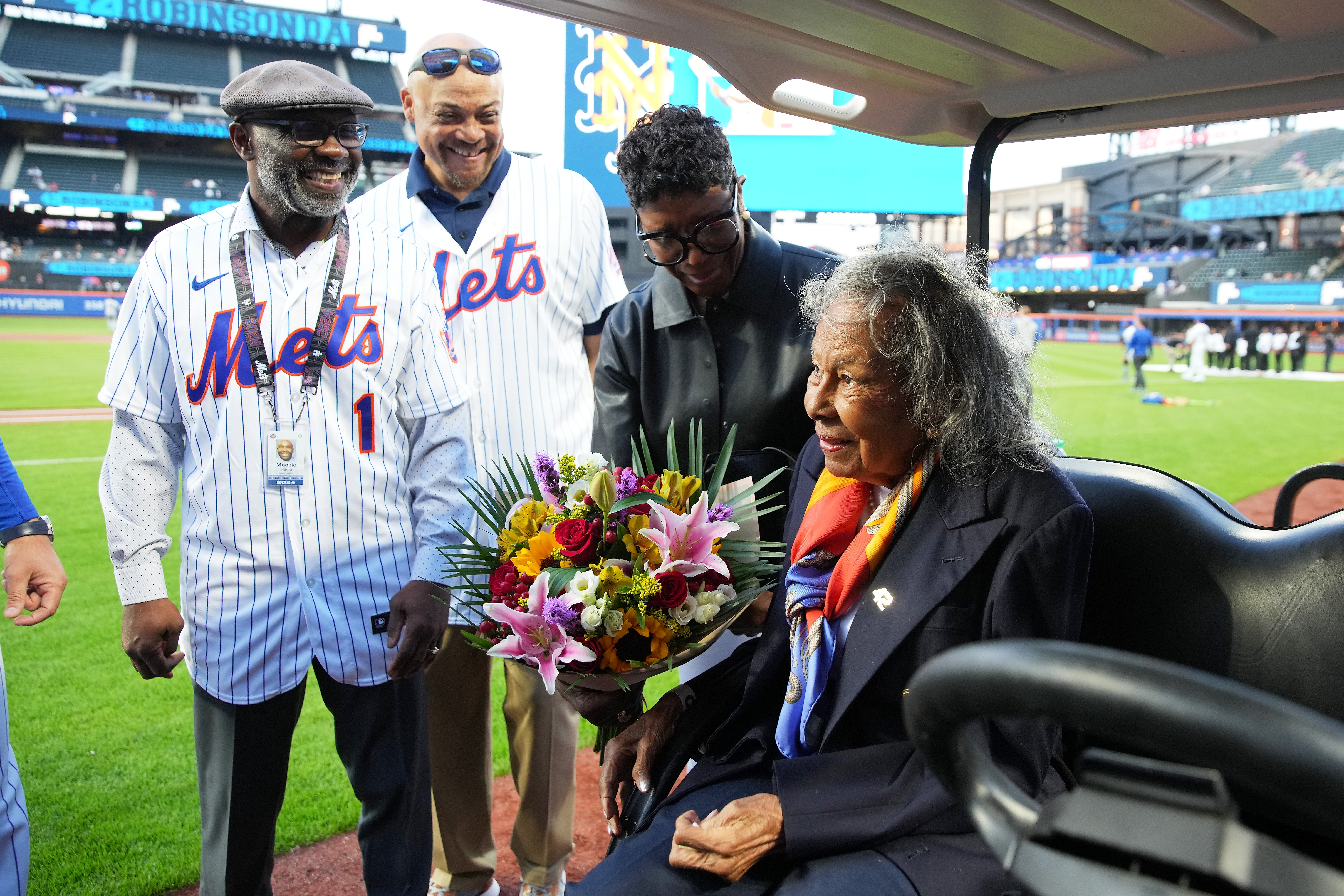 Rachel Robinson, Jackie Robinson's 101-year-old widow, joins Mets for
ceremony at Citi Field
