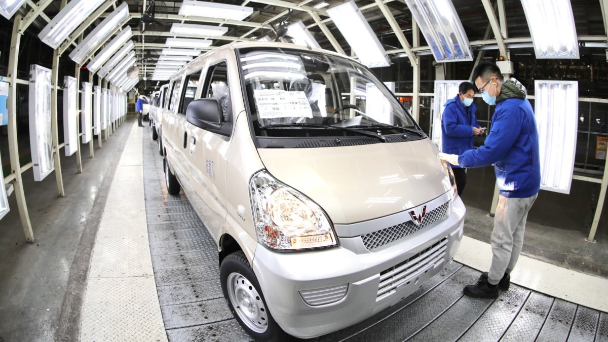 U.S. automakers like GM are rapidly losing ground in China, once an engine for growth - Vimarsana News