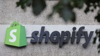 Shopify shares plunge 19% on weak guidance