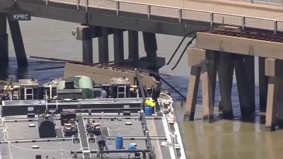 Barge hits bridge in Galveston