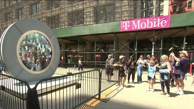 NYC's ‘Portal' reopens after bad behavior leads to security changes