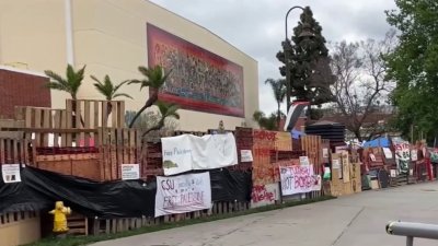 Campus protests continue during CSULA commencement