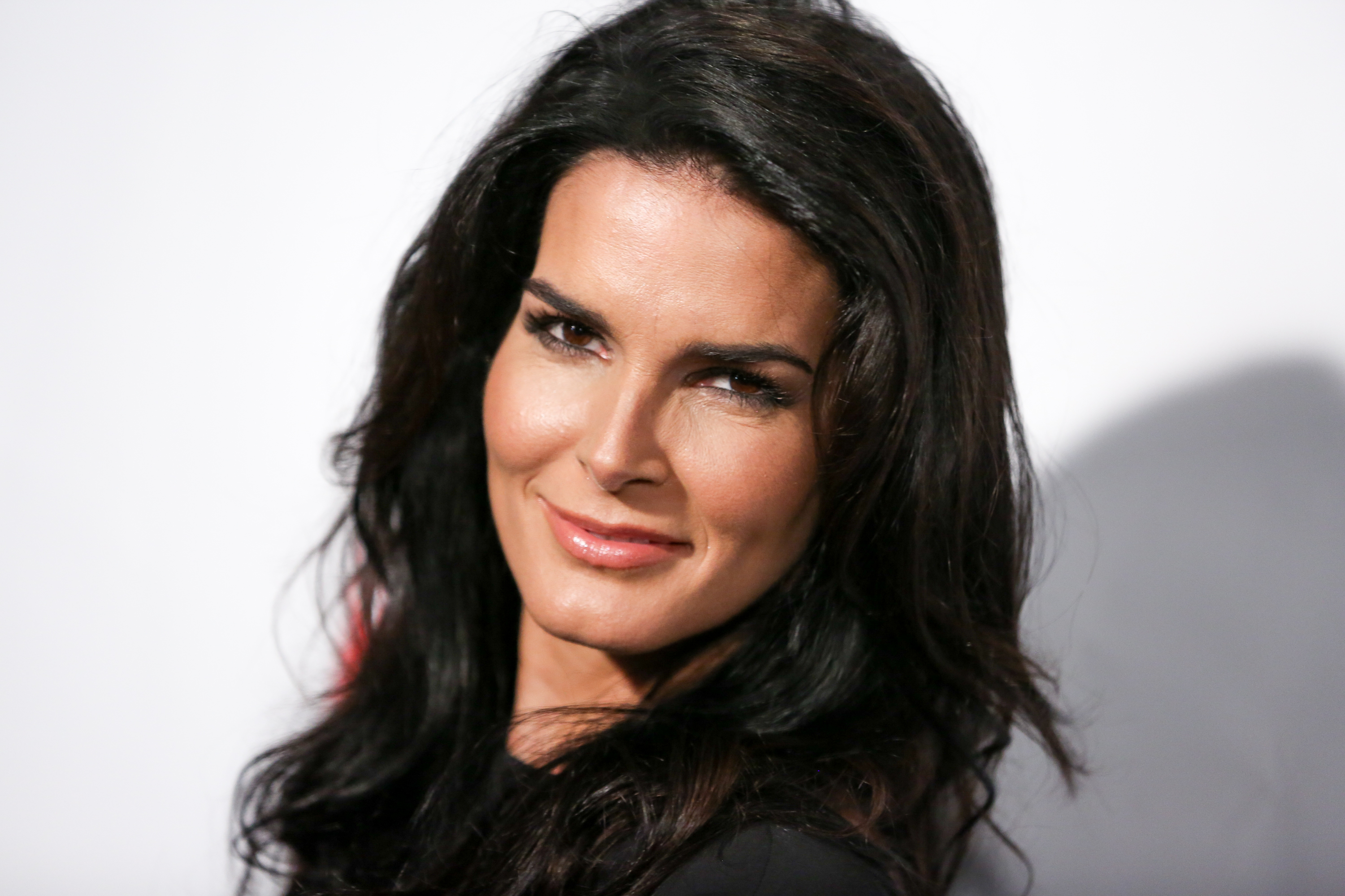 ‘Law & Order' actor Angie Harmon files suit after dog shot and
killed by Instacart shopper