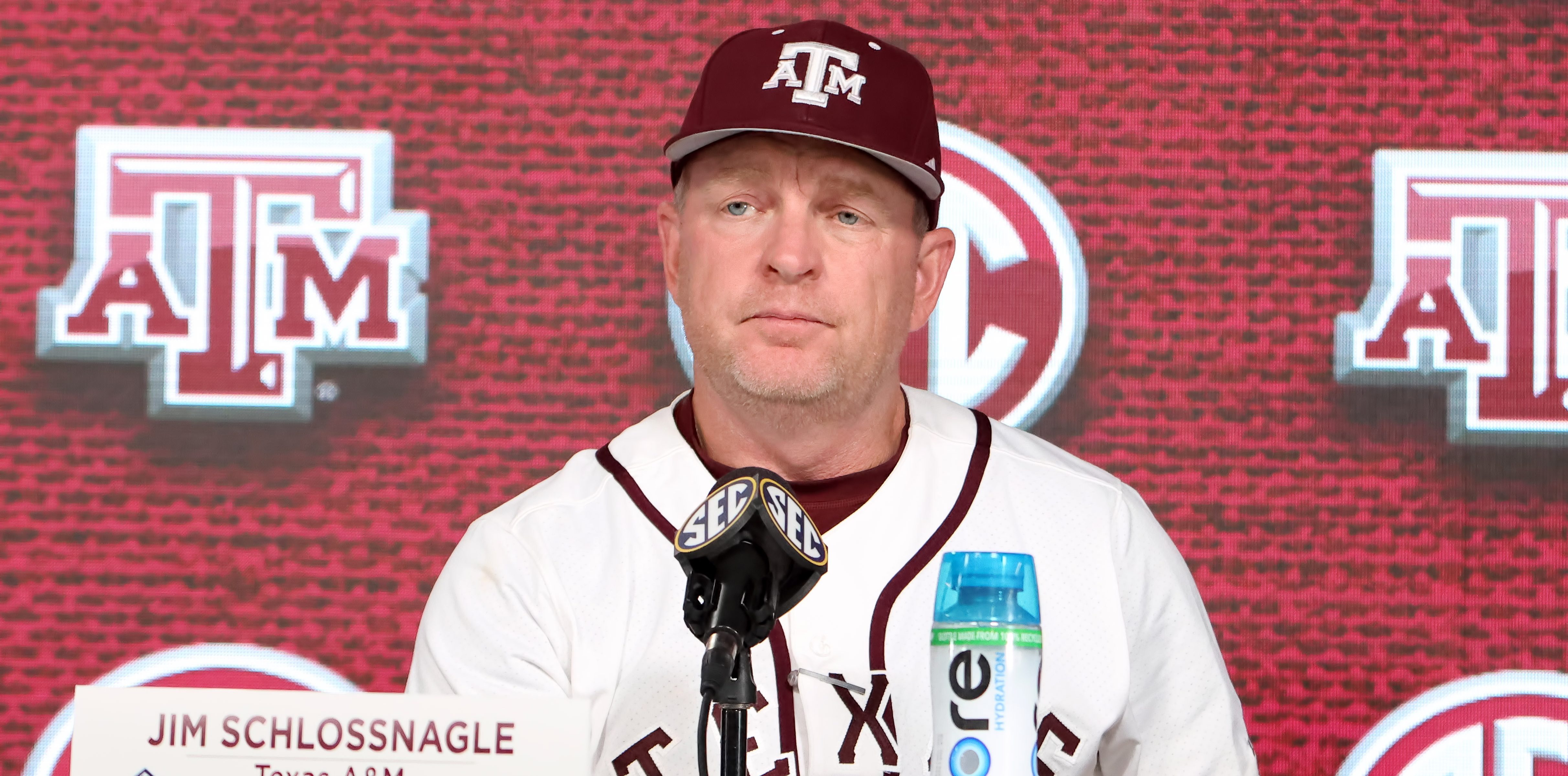 Videos of Georgia pitcher leads Texas A&M coach to suspect cheating